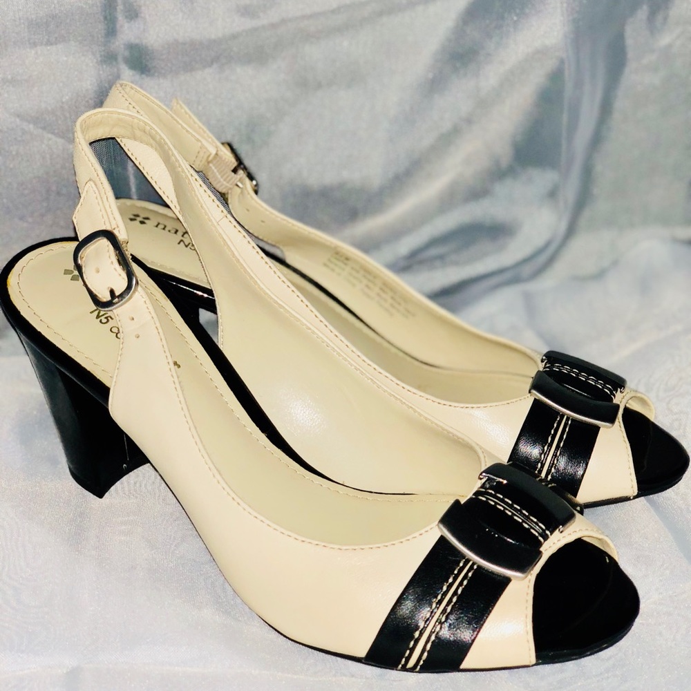 Naturalizer N5 Comfort pumps